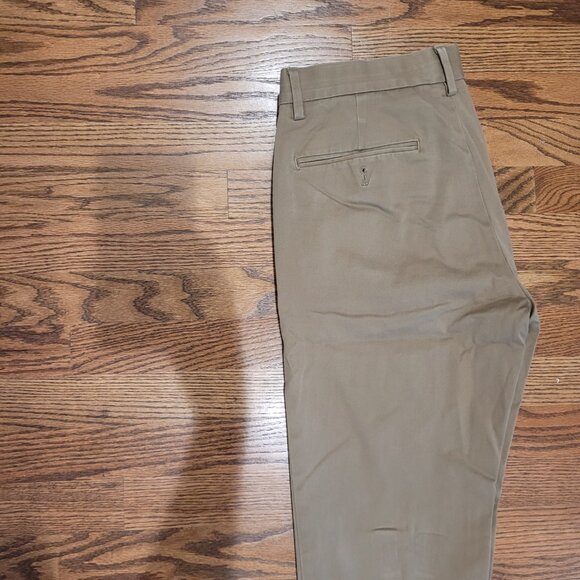 Banana Republic Aiden Slim Fit Chino 31 x 32 - Picture 3 of 5